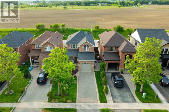 50 Beaverbrook Crescent, Vaughan