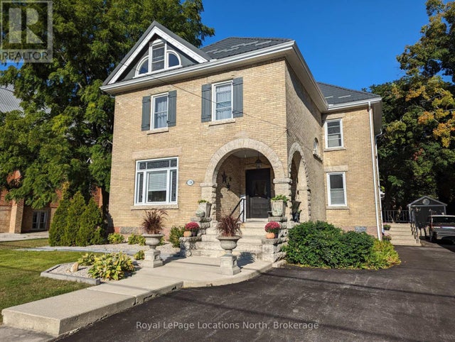 138 Bruce Street S, Blue Mountains