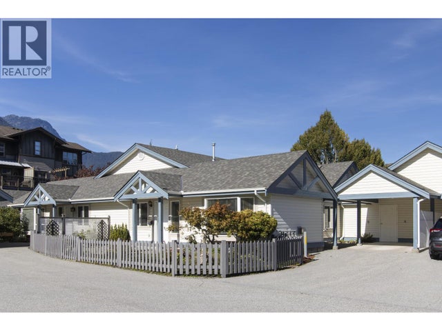 13 1201 Pemberton Avenue, Squamish