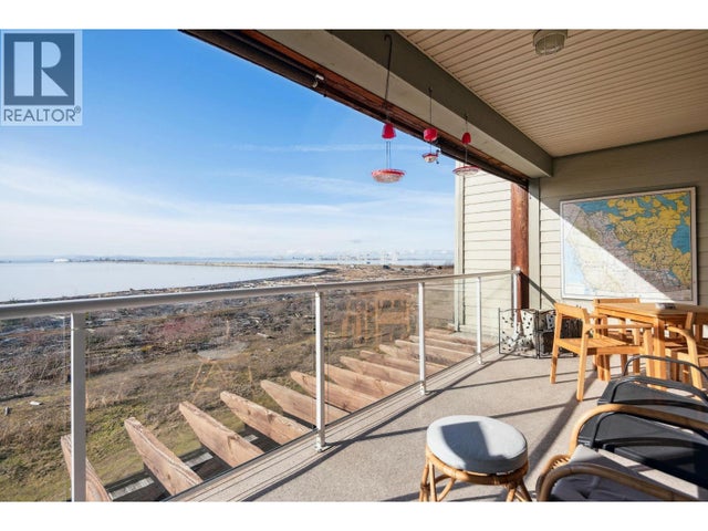 210 1120 Tsatsu Shores Drive, Tsawwassen