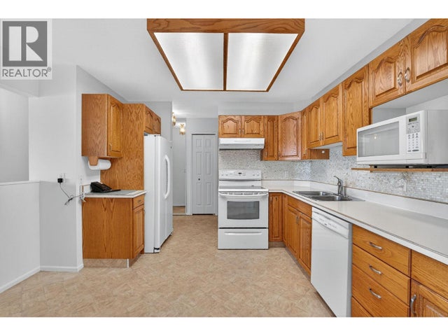 1249 Pacific Avenue Unit# 302, Kelowna