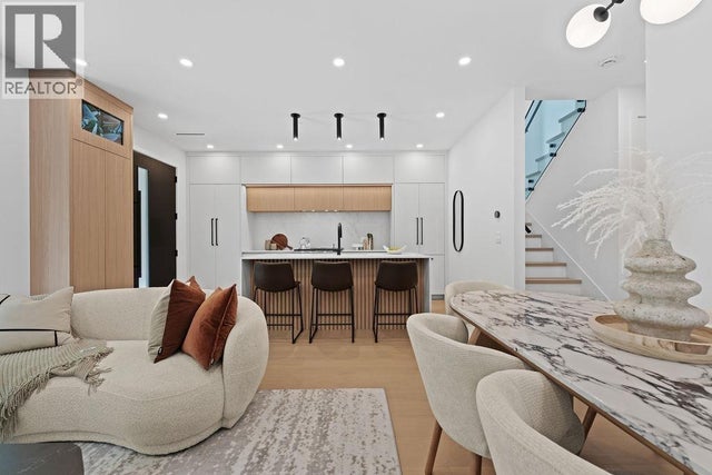 1 3880 W 23rd Avenue, Vancouver