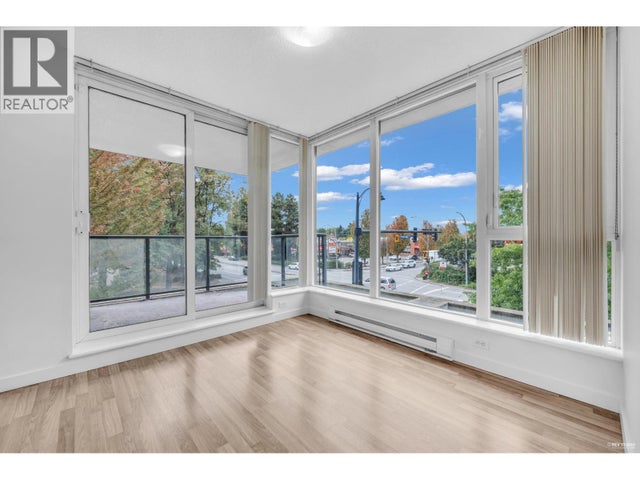 301 5028 Kwantlen Street, Richmond