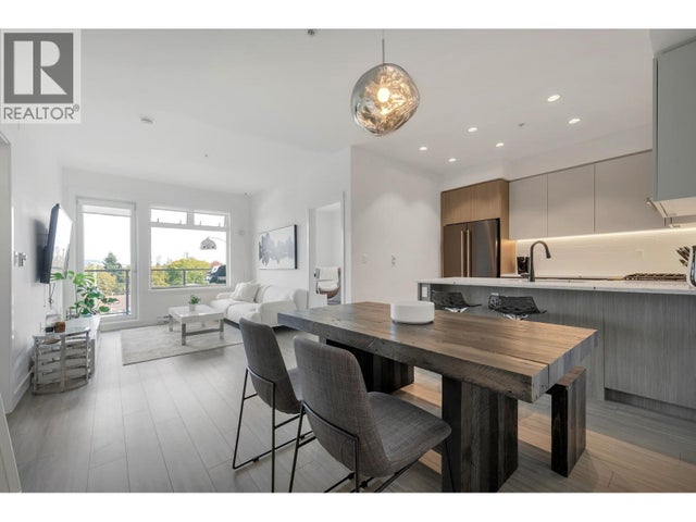 404 2408 Grant Street, Vancouver