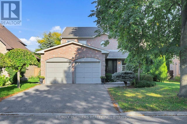 82 Ferndell Circle, Markham (unionville)