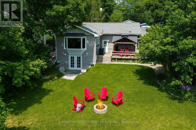 47 North Water Street, Kawartha Lakes (bexley)