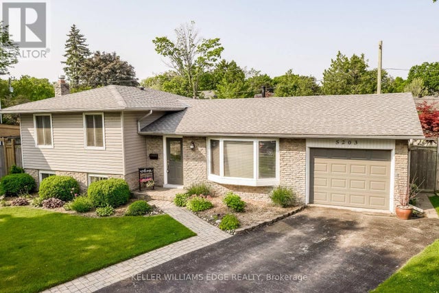 5203 Broughton Crescent, Burlington (appleby)