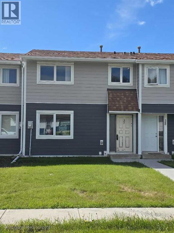 37 97 Avenue, Grande Cache