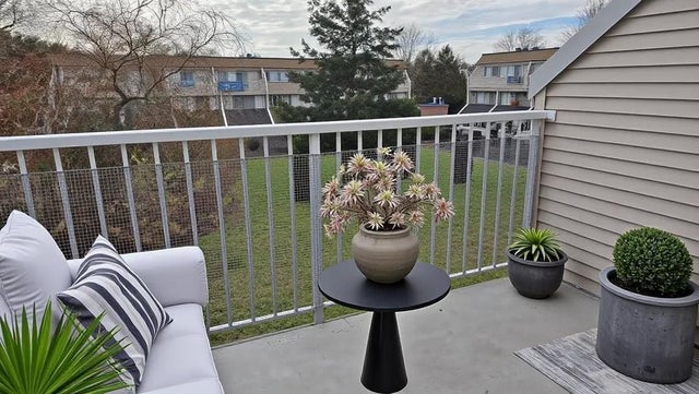 73 17712 60 Avenue, Surrey