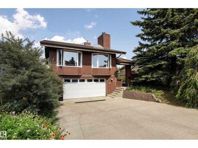 12212 151 Av Nw, Edmonton