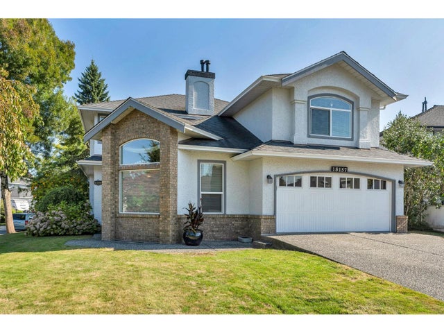 18157 Claytonwood Crescent, Surrey