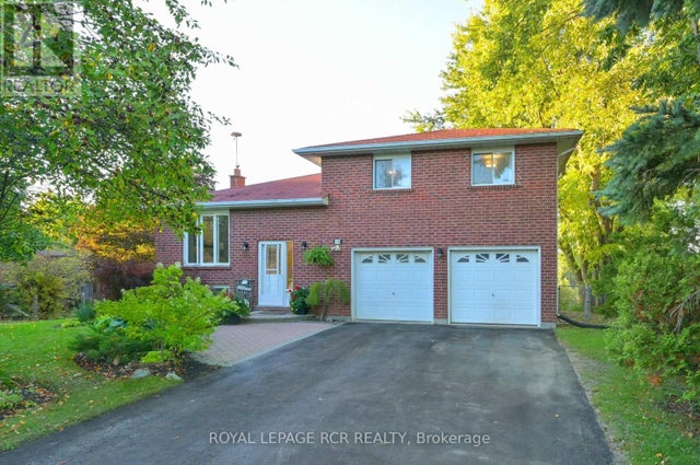 10 Joseph Street, Adjala-Tosorontio (loretto)