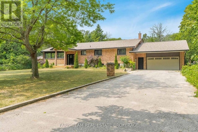 256 Knox Road E, Wasaga Beach