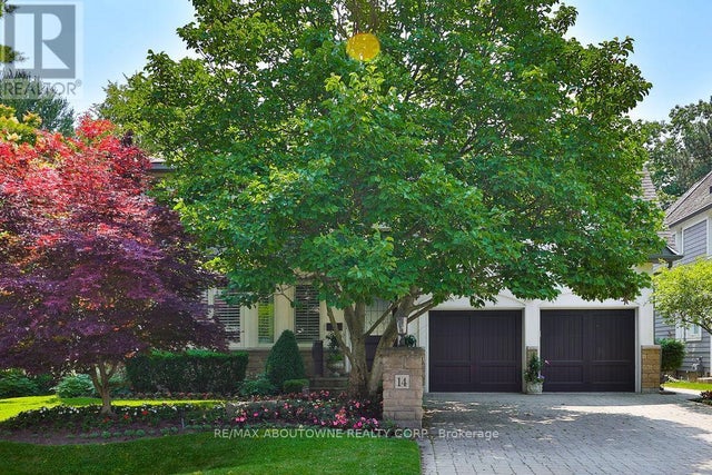 14 Holyrood Avenue, Oakville (sw Southwest)