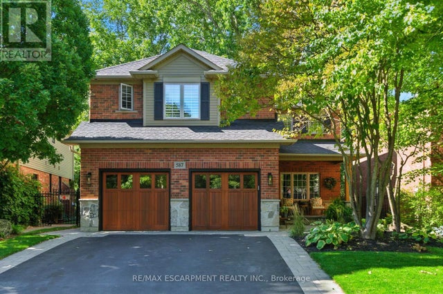 587 Sandcherry Drive, Burlington (bayview)