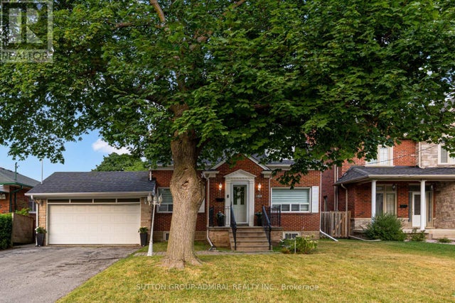 103 Neilson Drive, Toronto (markland Wood)