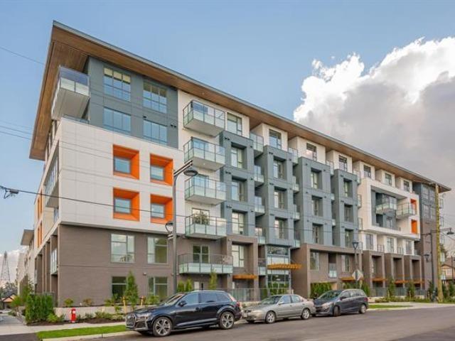 E215 10829 140 Street, Surrey