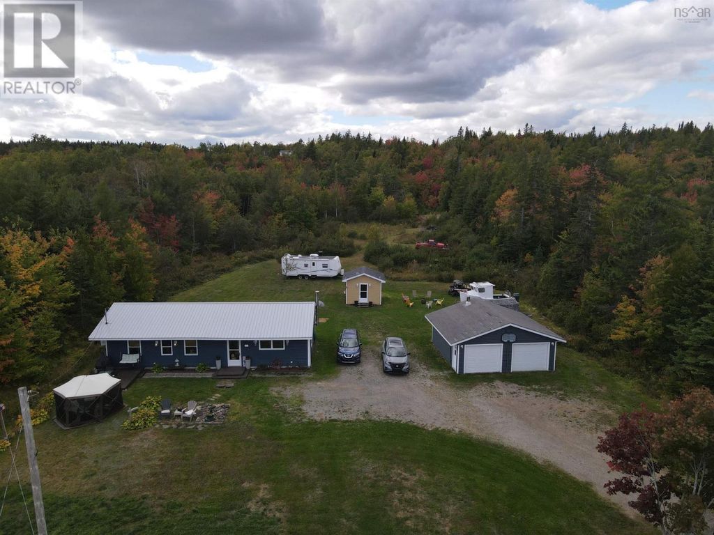 5231 Grand Mira North Road, Grand Mira North