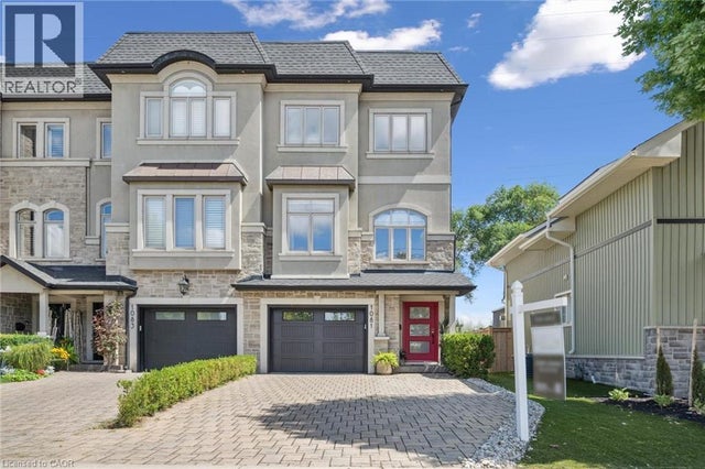 1081 Beach Boulevard, Hamilton