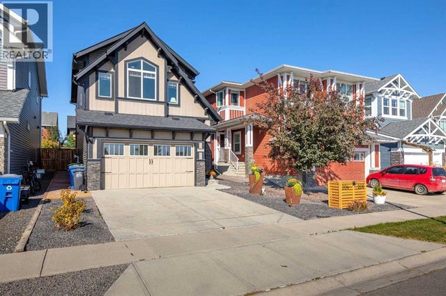 204 Paint Horse Drive, Cochrane