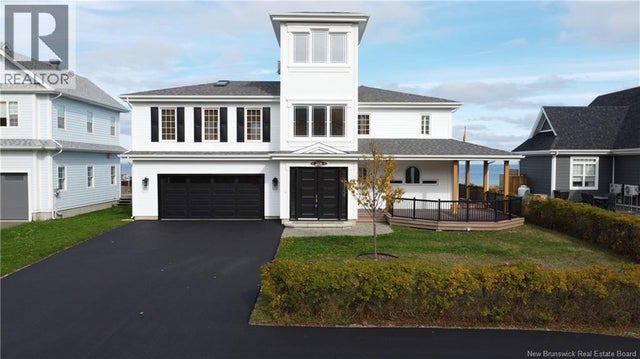 2156 Queen Elizabeth Drive, Bathurst