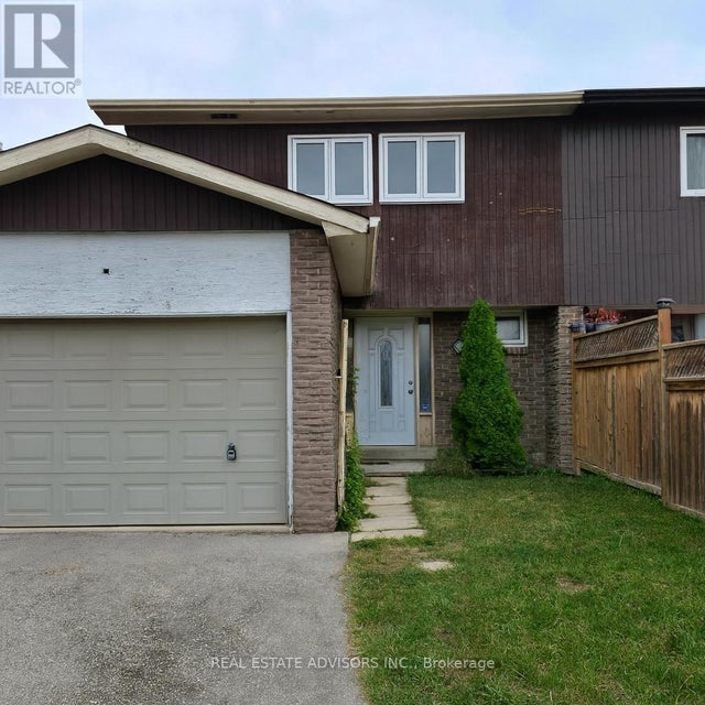 238 Braymore Boulevard, Toronto (rouge)