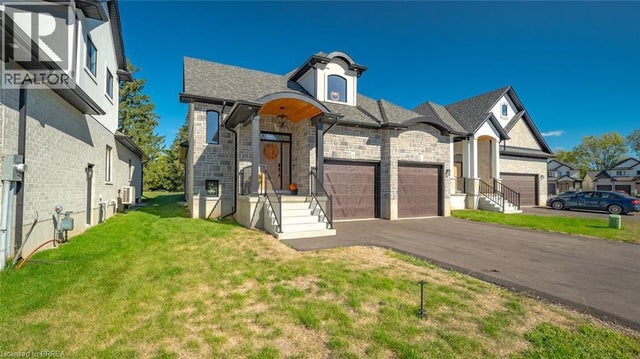 242 Mount Pleasant Street Unit# 17, Brantford