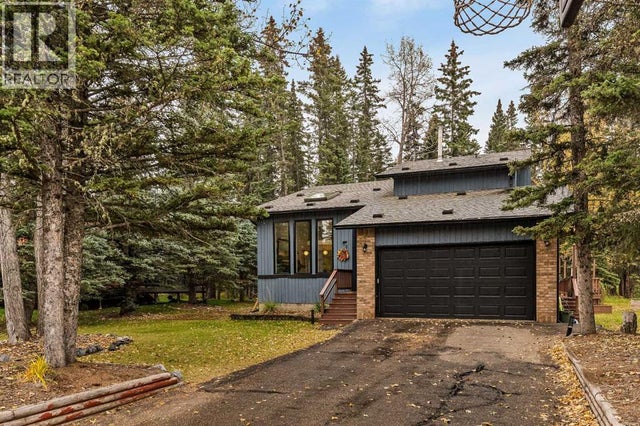 56 Redwood Meadows Drive, Rural Rocky View County