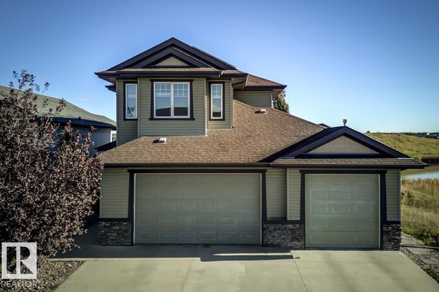 63 Lakewood Bv, Beaumont