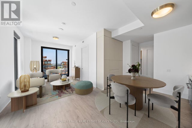 922 - 118 Merchants' Wharf, Toronto (waterfront Communities)