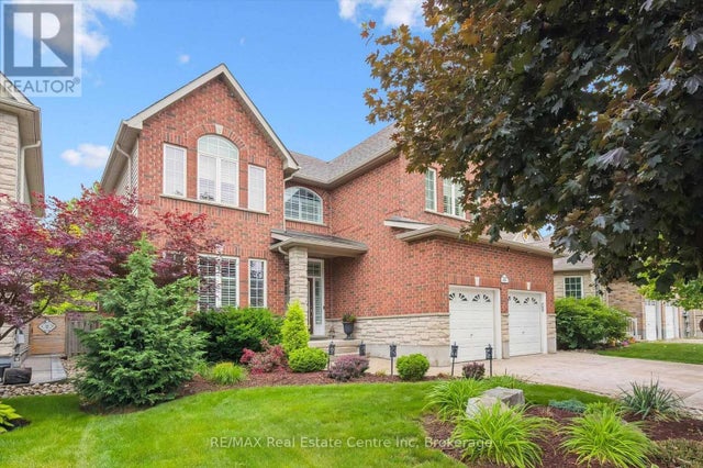 32 Frasson Drive, Guelph (grange Road)