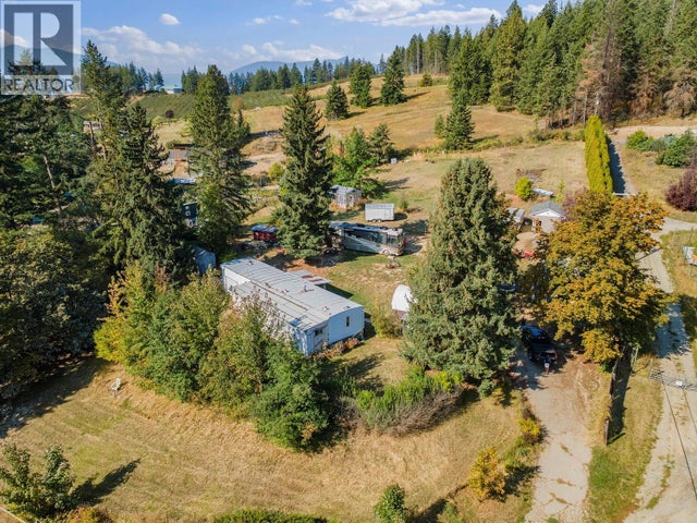 3920 3 Highway, Erickson