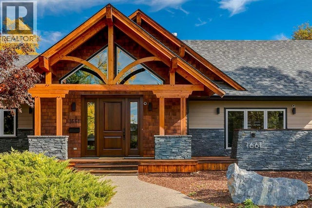 1661 St Andrews Place Nw, Calgary