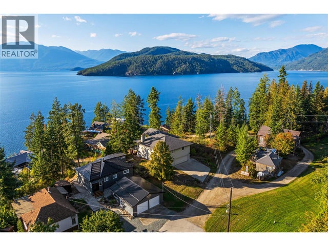 14533 Smith Road, Gray Creek