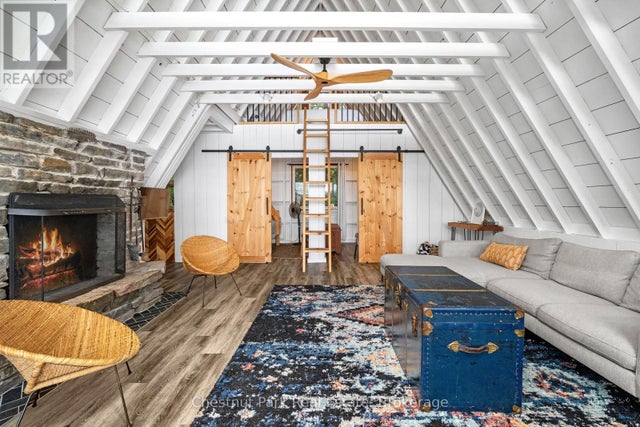 517 Mohawk Road, Georgian Bay (gibson)