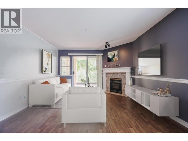 201 22722 Lougheed Highway, Maple Ridge