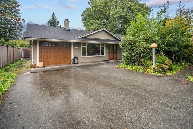8993 Nash Street, Langley