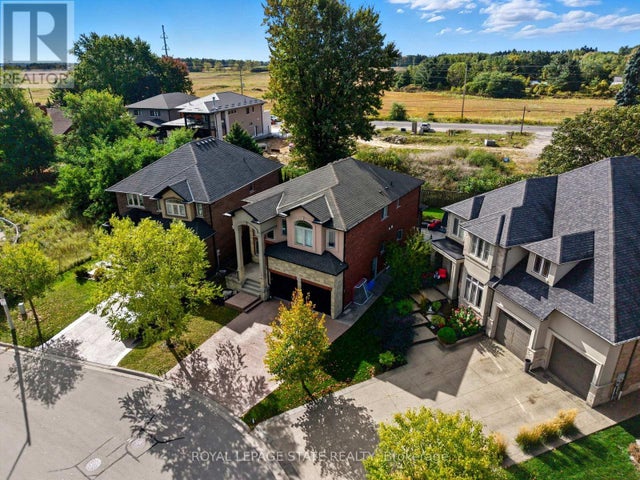 23 Kellogg Avenue, Hamilton (villages Of Glancaster)