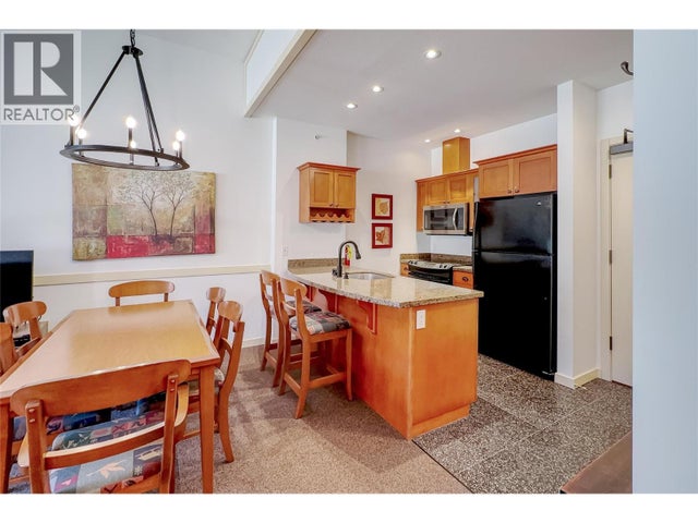 255 Feathertop Way Unit# 320, Big White