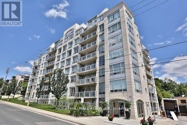 Ph801 - 1801 Bayview Avenue, Toronto (leaside)