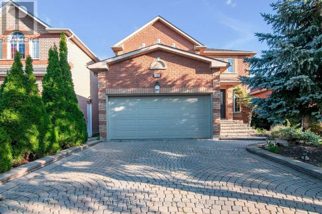 102 Cresthaven Road, Brampton (snelgrove)