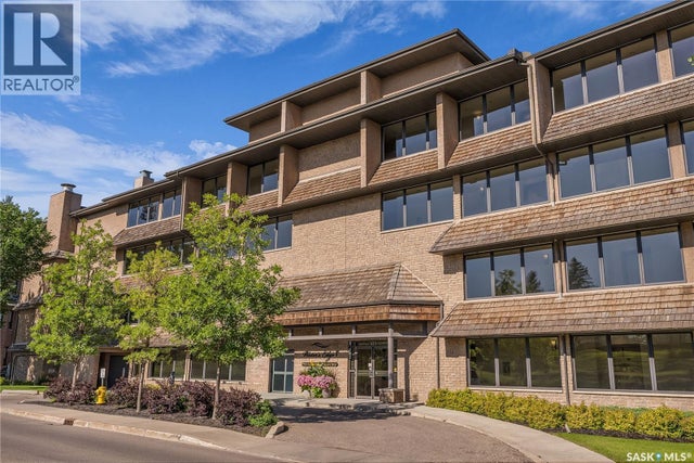 135 623 Saskatchewan Crescent W, Saskatoon