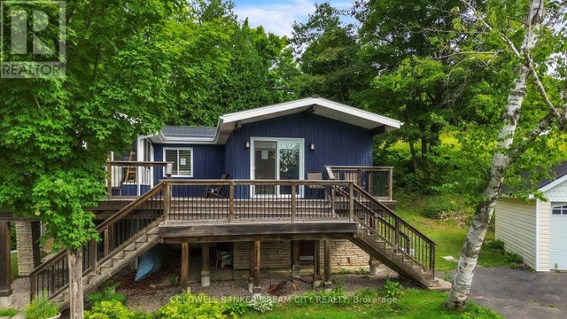 1004a Almond Lane, Frontenac (frontenac Centre)