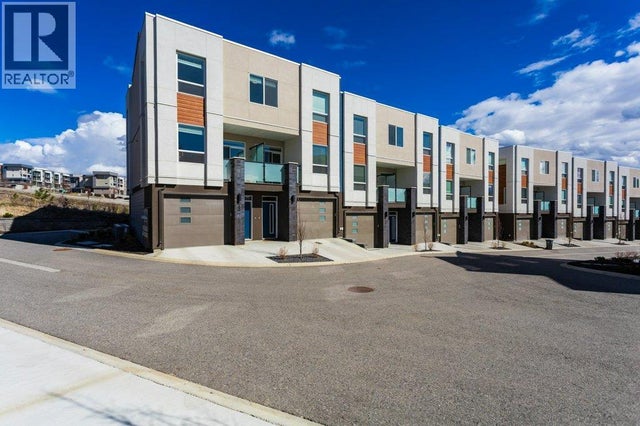 610 Academy Way Unit# 42, Kelowna