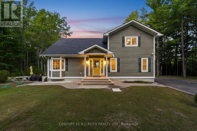 2710 Portage Trail, Springwater