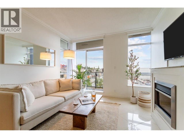 603 172 Victory Ship Way, North Vancouver