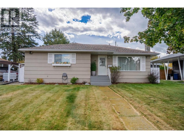 317 9th Street S, Cranbrook