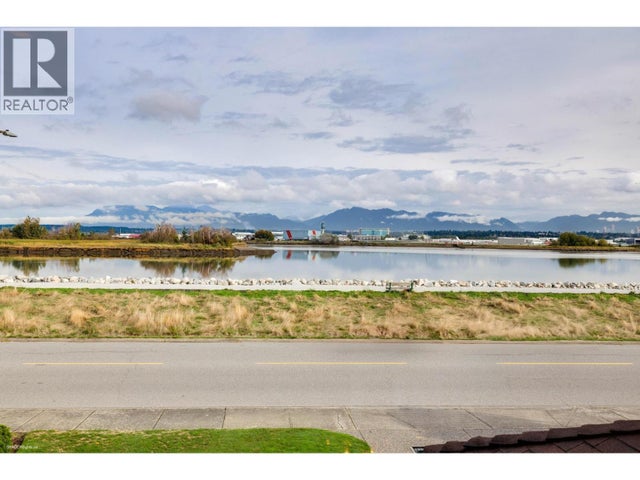 3600 River Road, Richmond