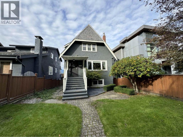 3845 W 13 Avenue, Vancouver
