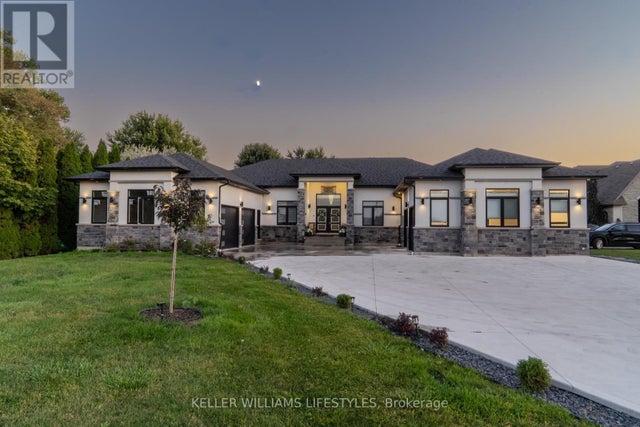 1316 Deer Run Road, Leamington